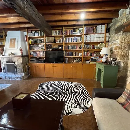 Casa Rustica Con Porche