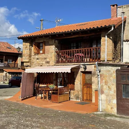 Casa Rustica Con Porche Apartment