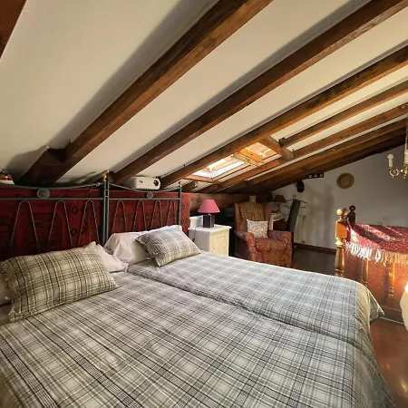 Casa Rustica Con Porche Apartment