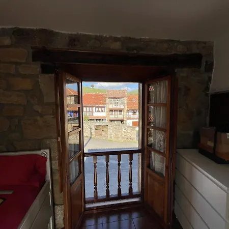 Casa Rustica Con Porche Bostronizo
