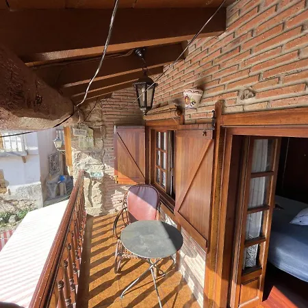 Casa Rustica Con Porche Bostronizo