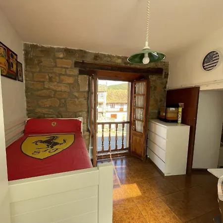 Casa Rustica Con Porche Apartment *